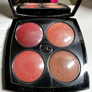 Chanel face quad ( face & eyes) EUC, Giant palette 🎨